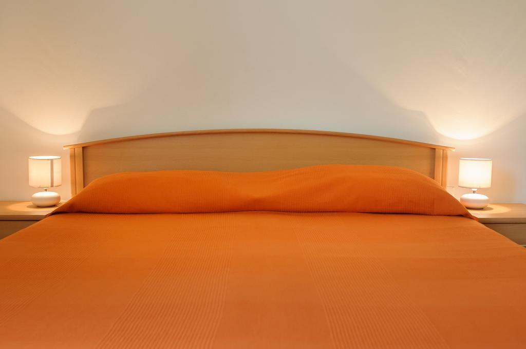 Studio And Apartment Nadia With Garden Πόρετς Εξωτερικό φωτογραφία